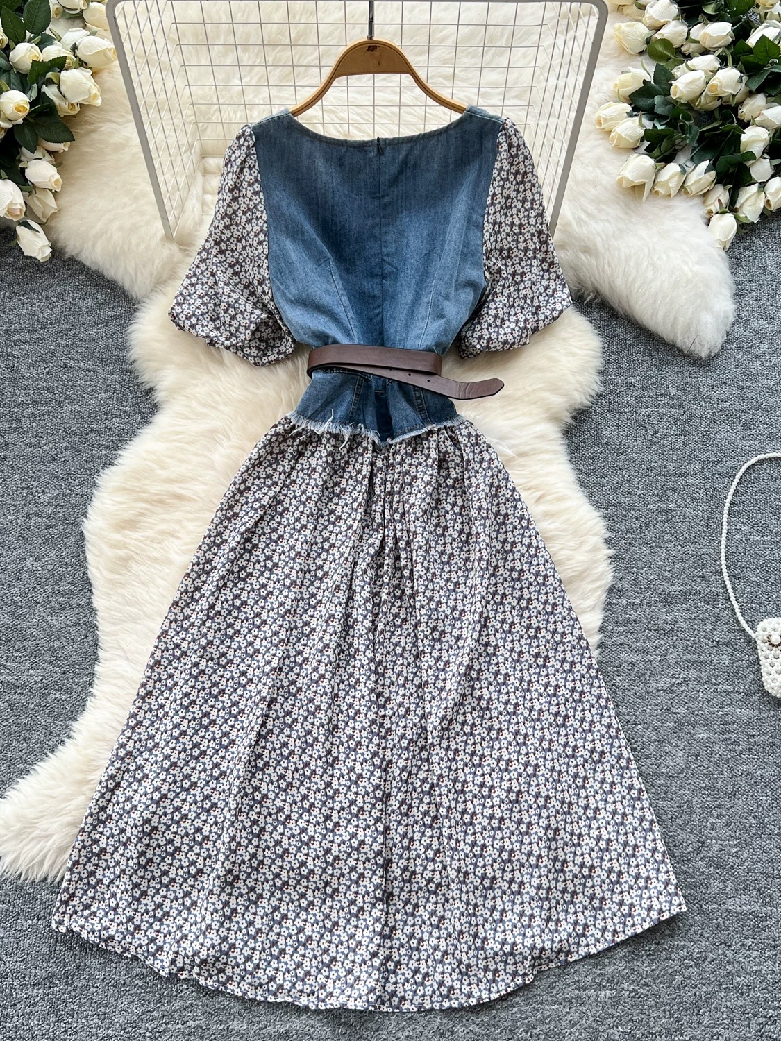 Take a hint denim dress & belt DD99 images